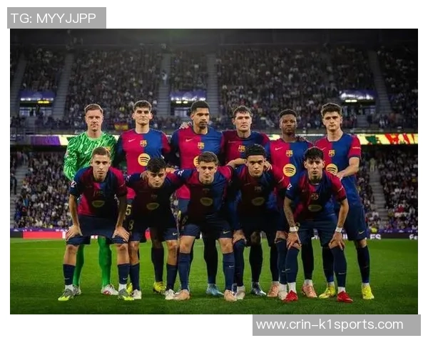 每体：奥尔莫是巴萨新的中场多面手，他的特质契合弗里克需求